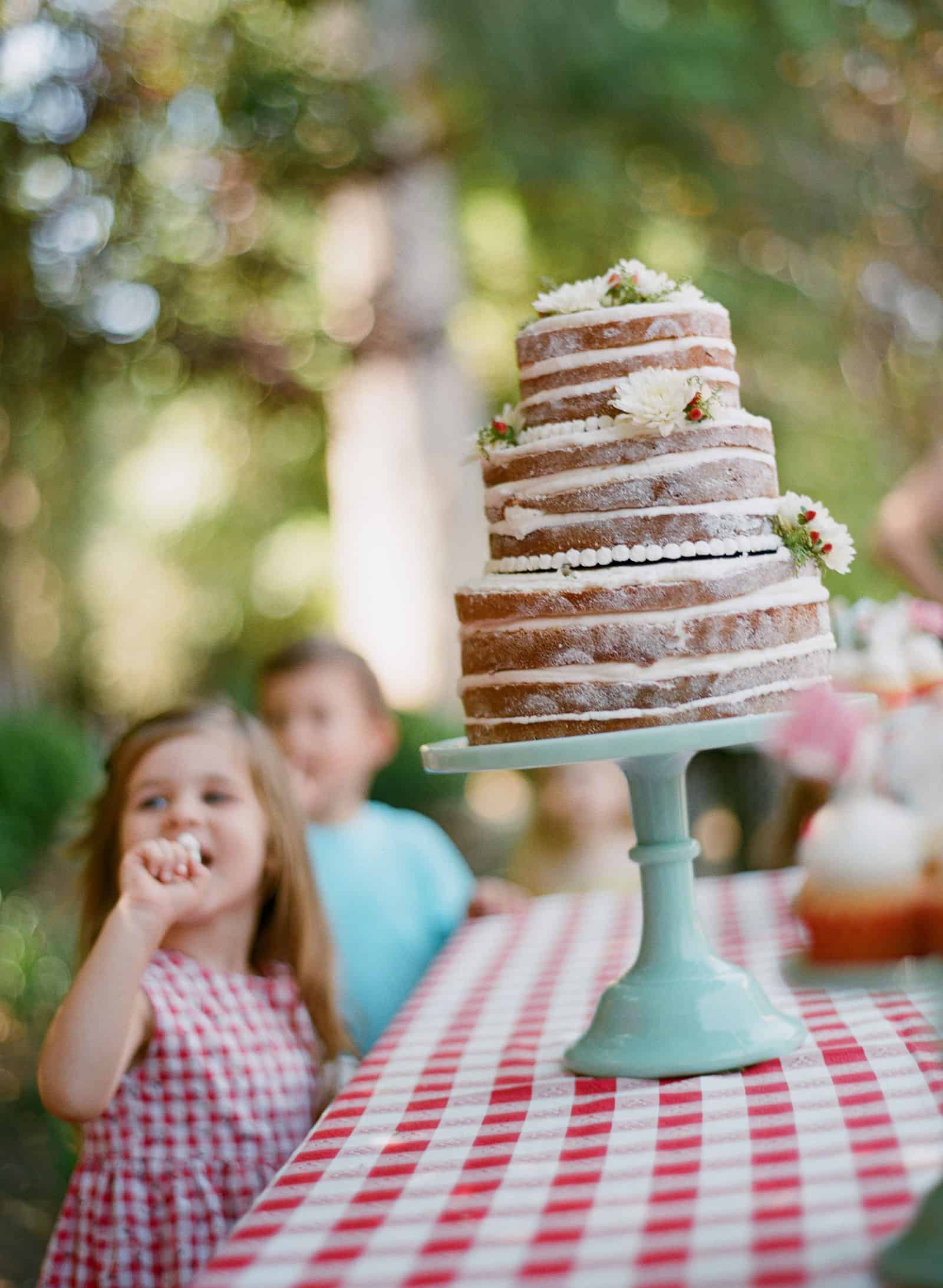 Strawberry Sweet - A Birthday Celebration by Tiffani Thiessen. Photos by Elizabeth Messina