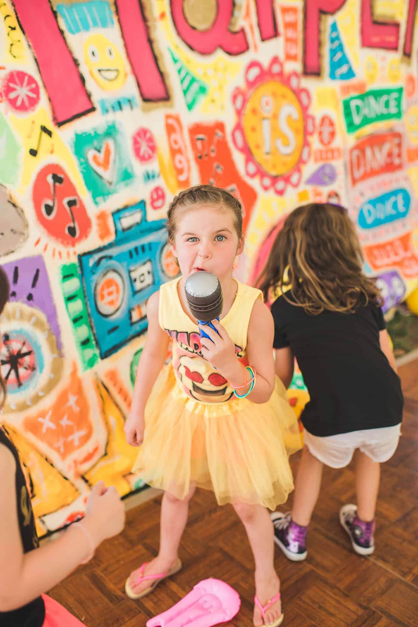 Dance Dance Emoji Party with Tiffani Thiessen • Photo by Rebecca Sanabria