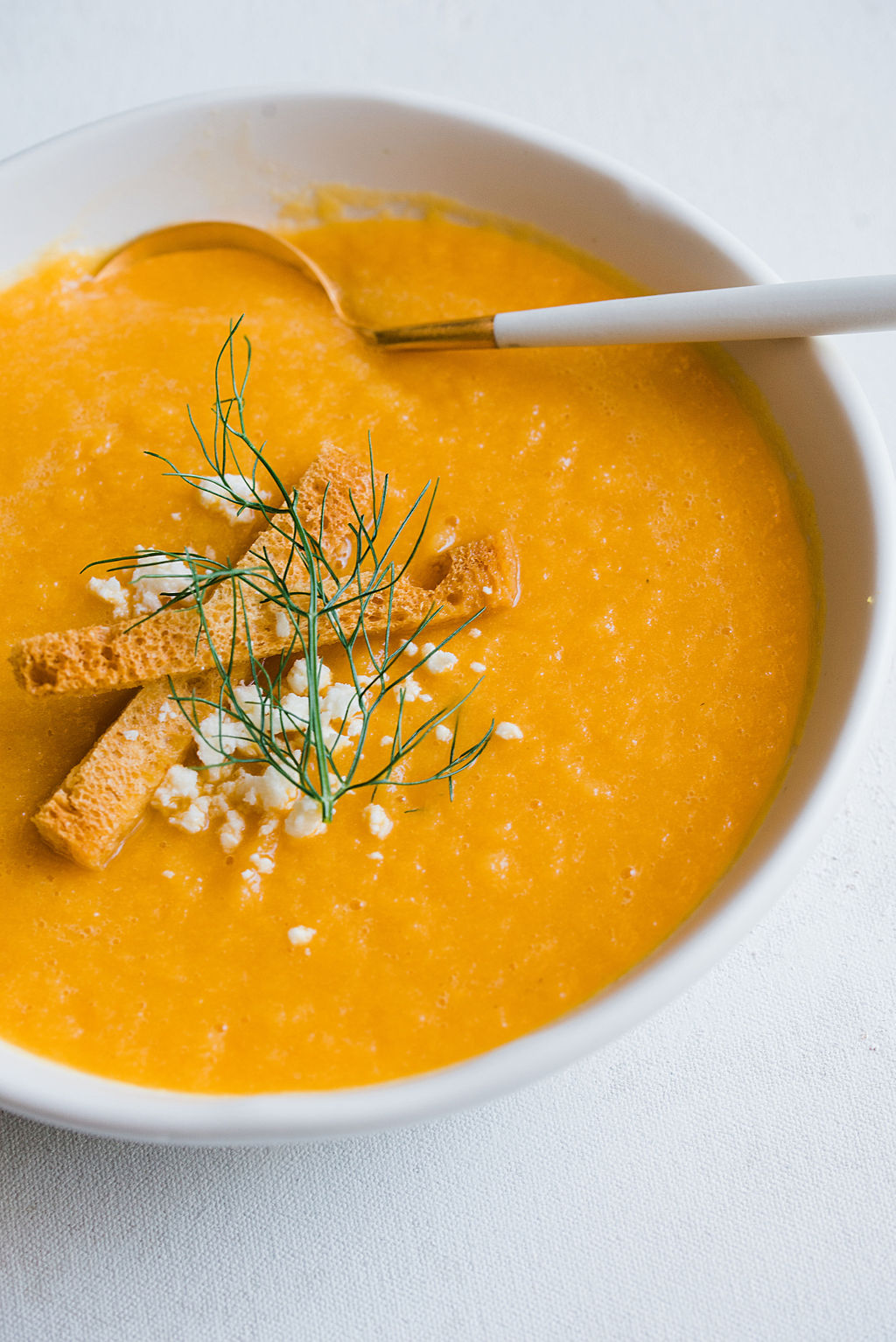 Chilled Cantaloupe Soup - Tiffani Thiessen